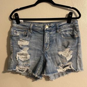 American Eagle Size 12 Shorts - AE NE(X)T LEVEL DENIM MIDI SHORT